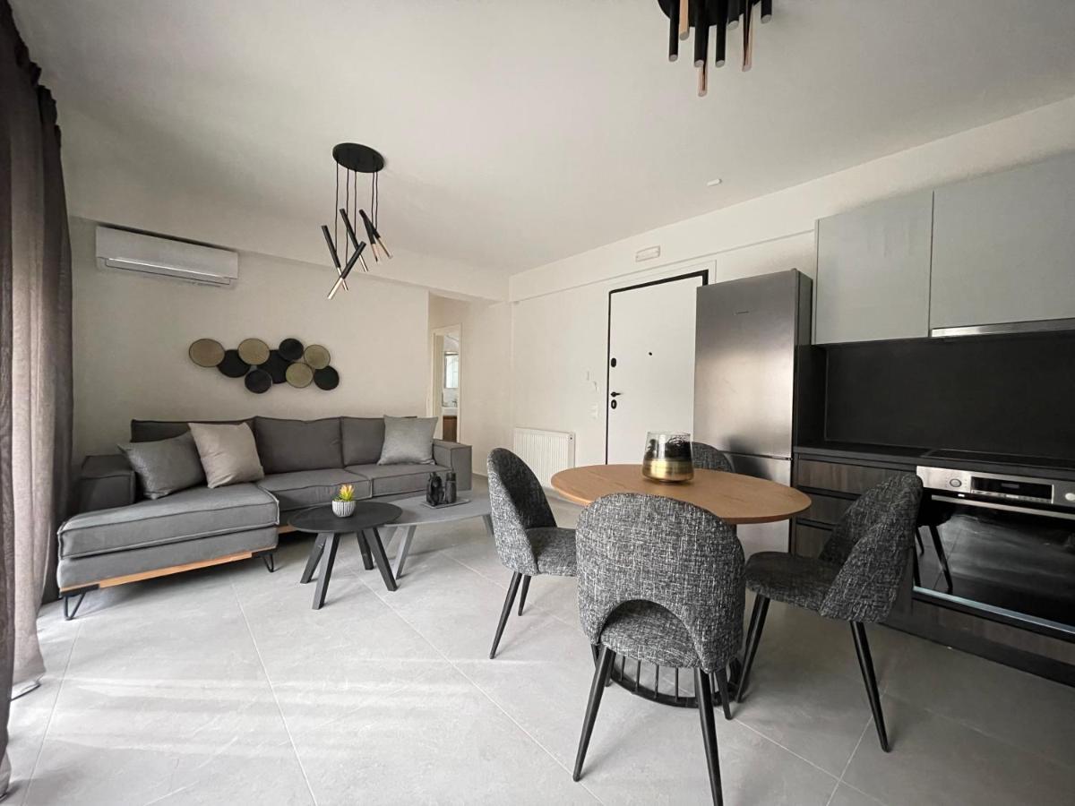 Gleaming Apartments Near Athens Metro Mall Kültér fotó