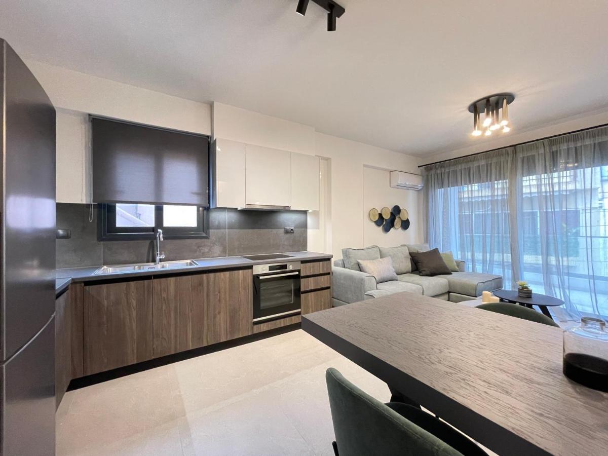 Gleaming Apartments Near Athens Metro Mall Kültér fotó