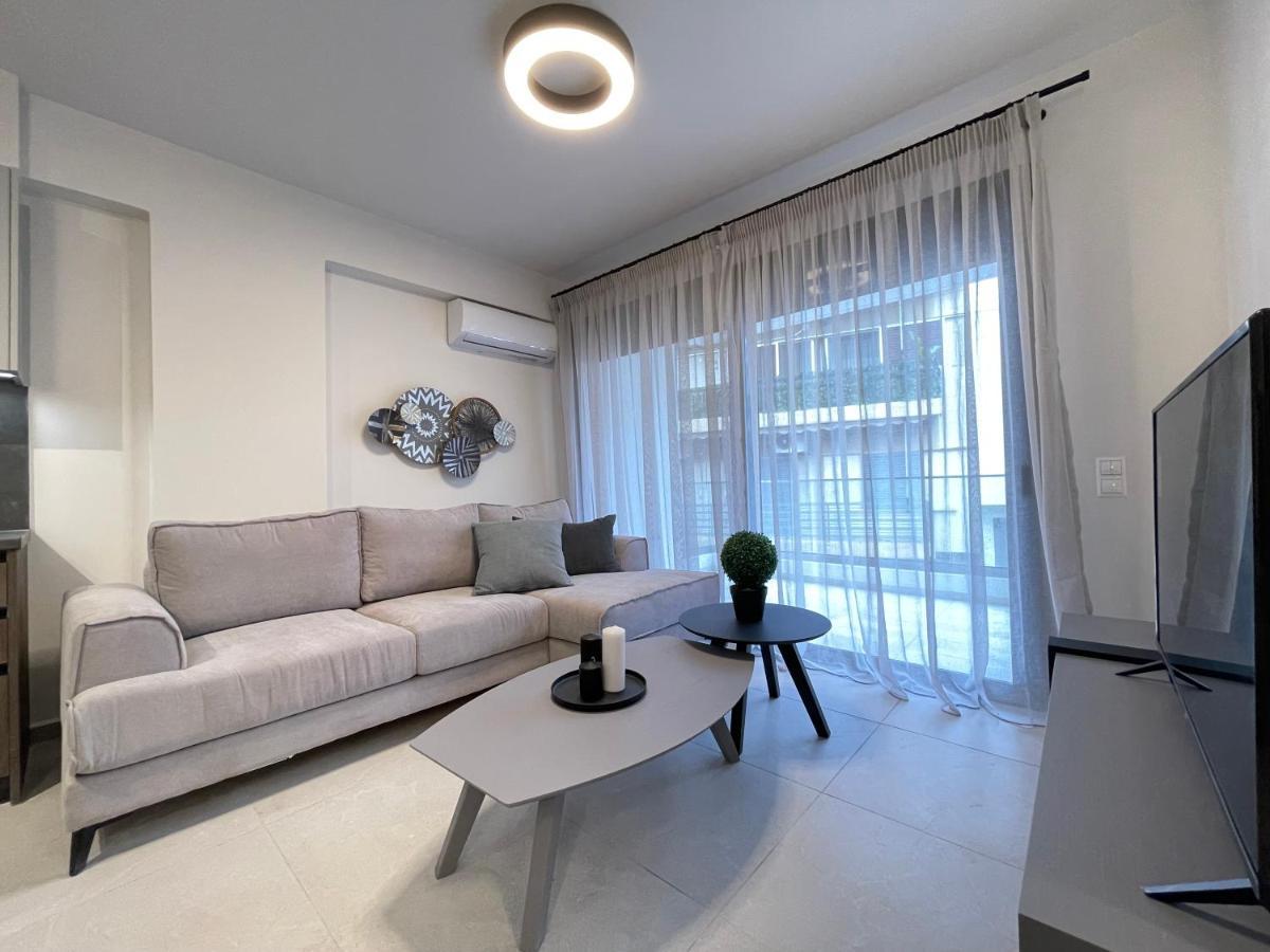 Gleaming Apartments Near Athens Metro Mall Kültér fotó