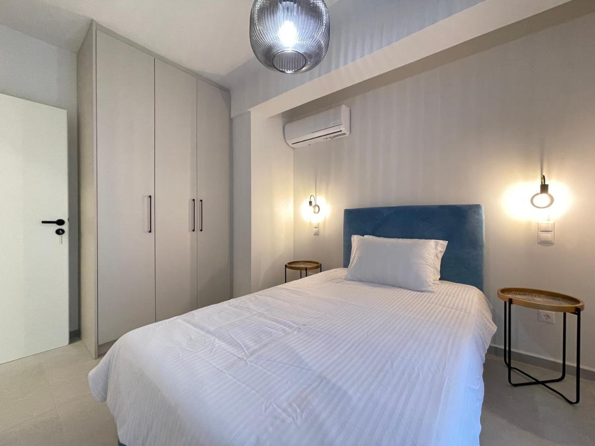 Gleaming Apartments Near Athens Metro Mall Kültér fotó